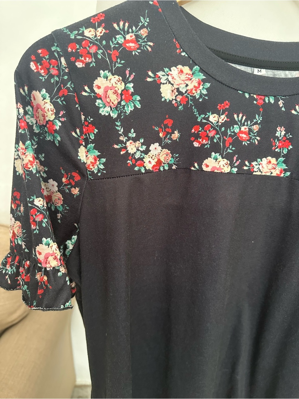 Black Floral Yoke Short Sleeve Women's Top